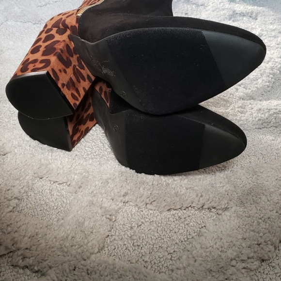 BRAND NEW LEOPARD BOOTS🐆 - Picture 2 of 6